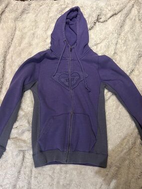 Roxy Lavender Pullover Hoodie with Logo Patch